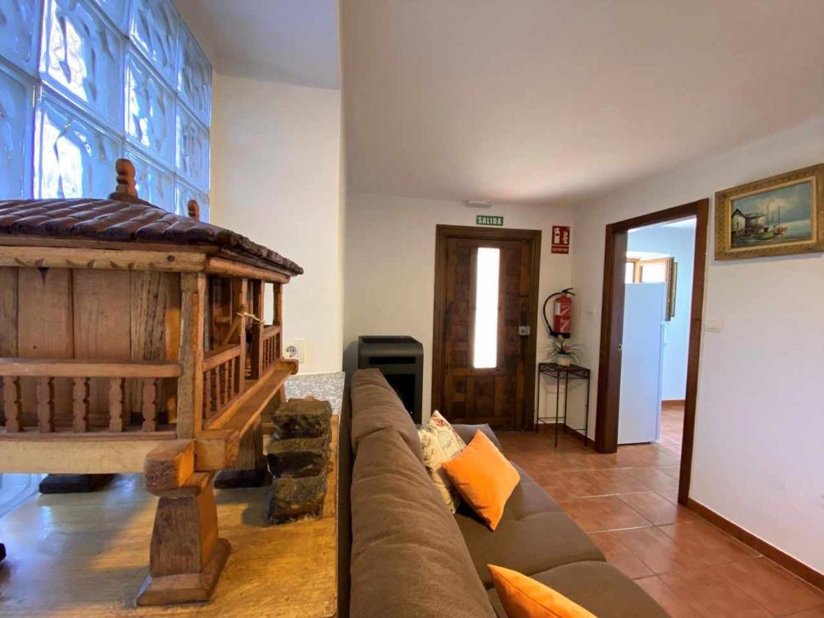 Casa Maribel Onís Exteriér fotografie